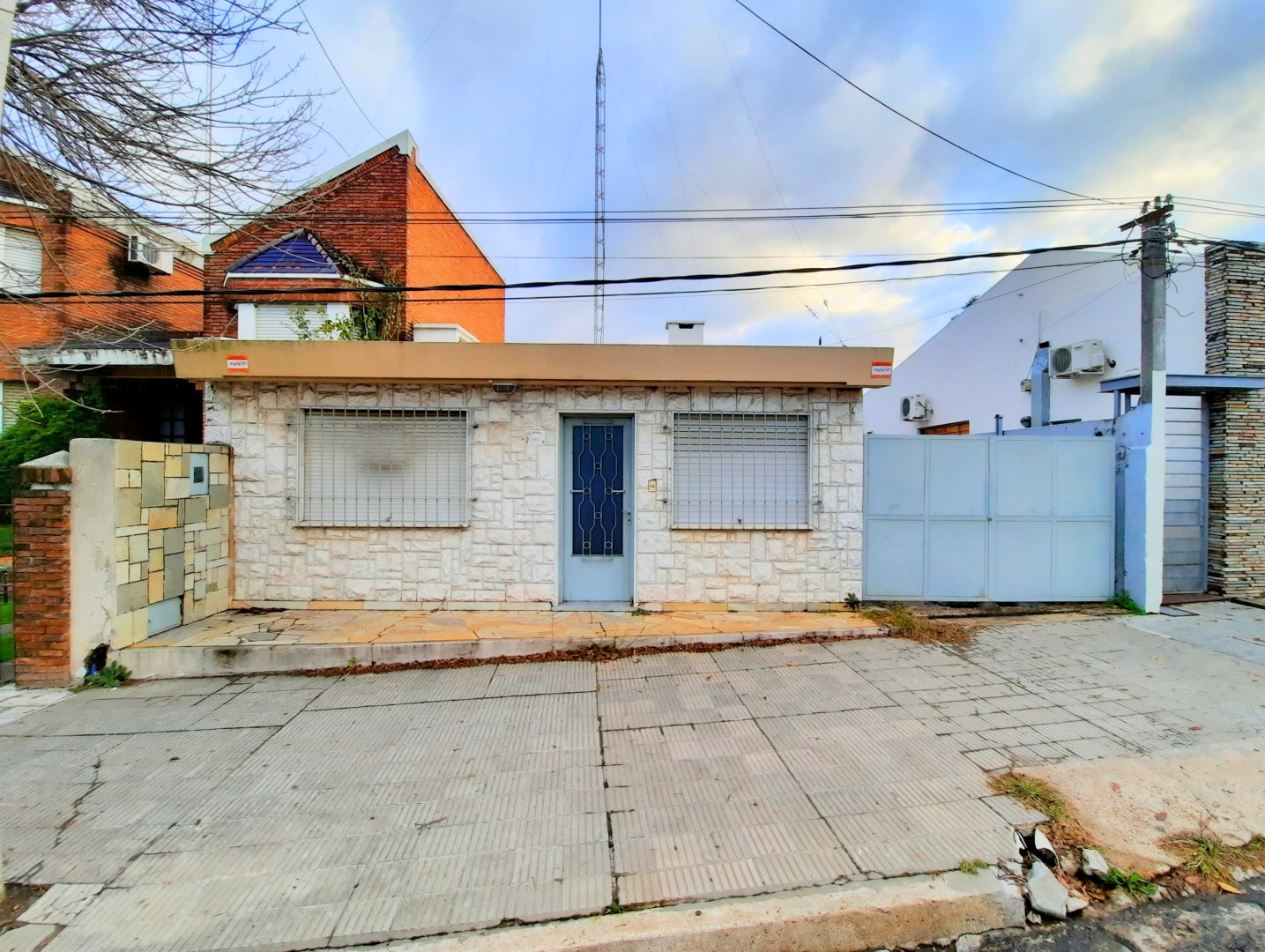 Casa + Galpon - foto 2