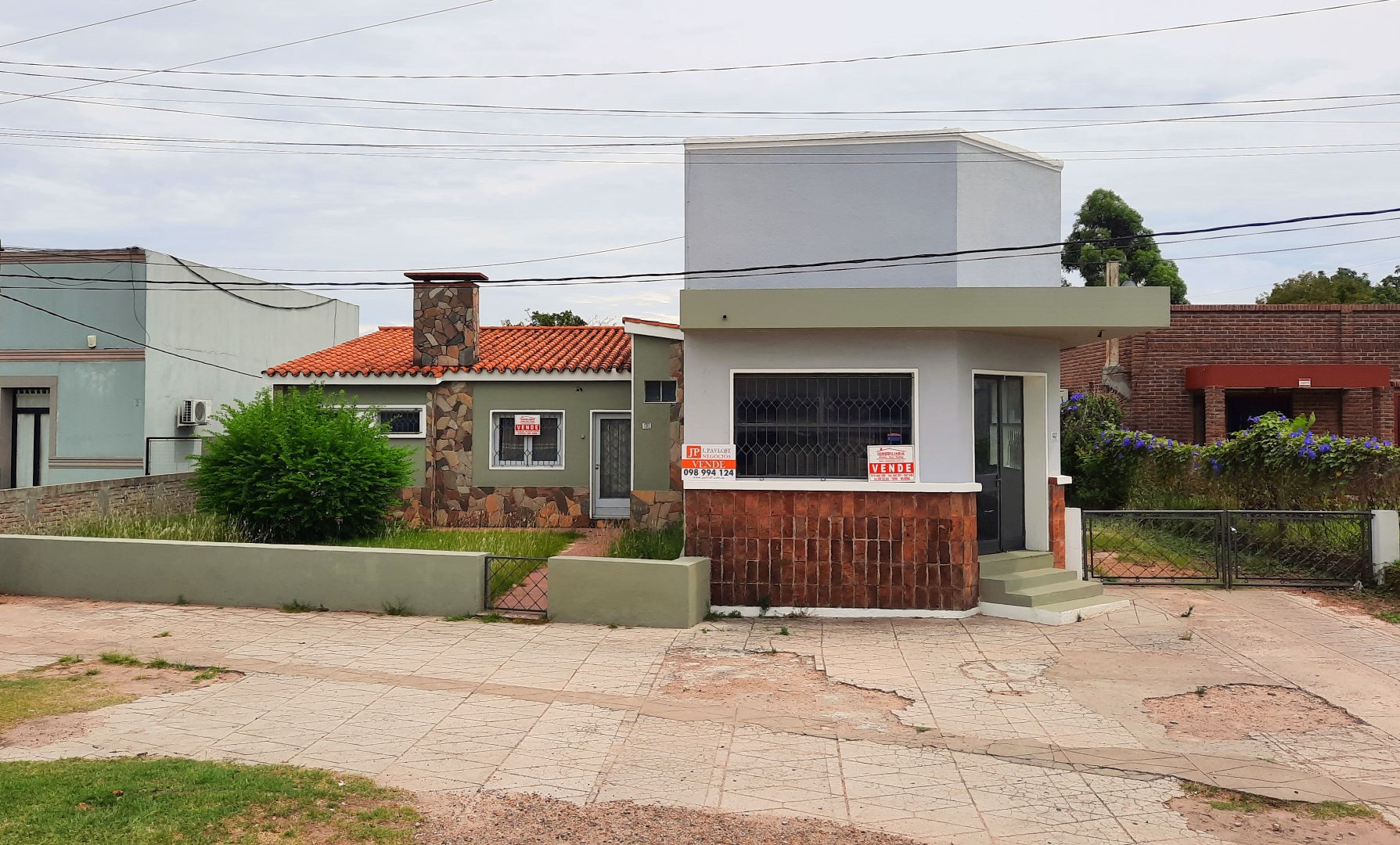 Casa + Saloncito - foto 1