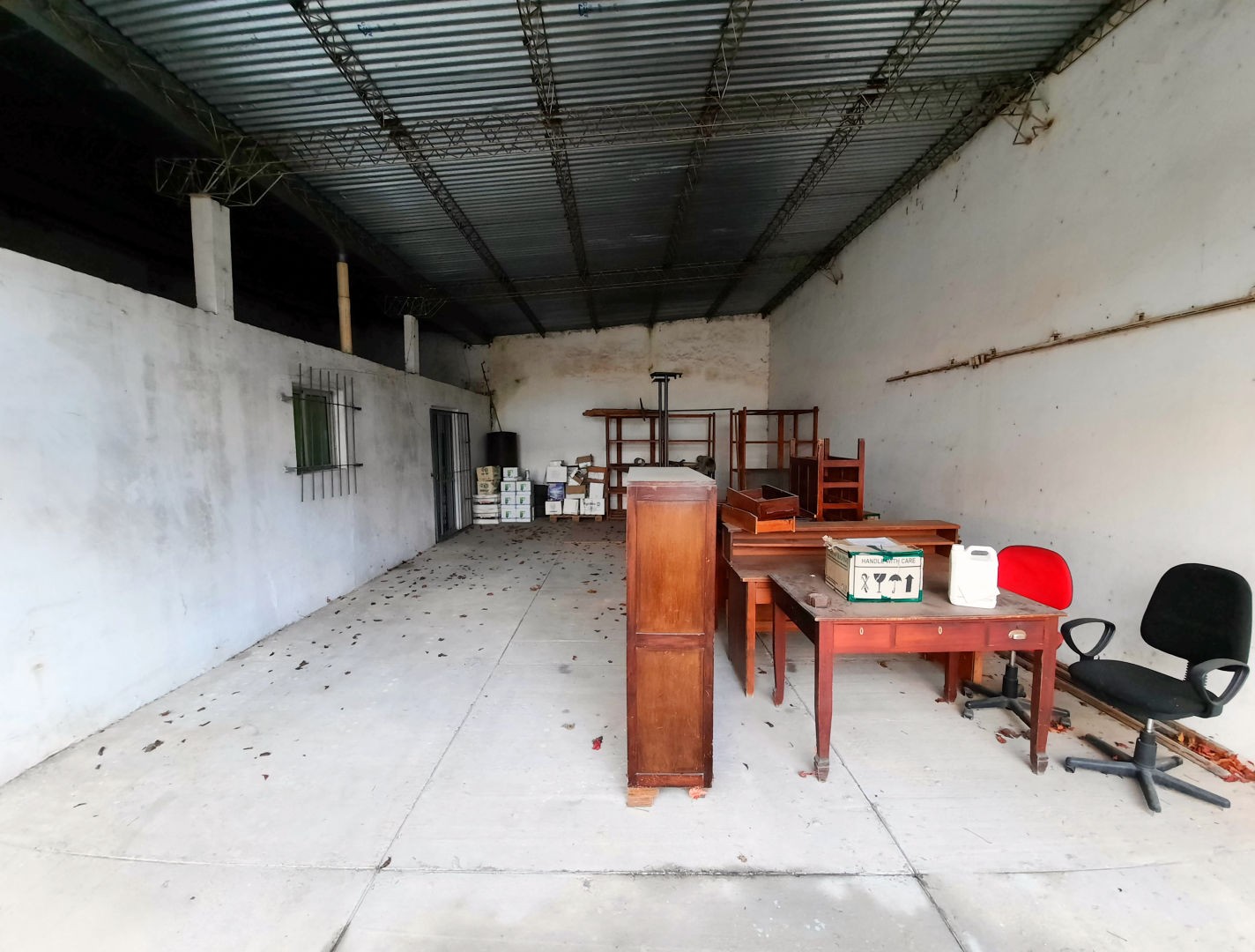 Casa + Galpon - foto 17